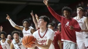 Jury rules NY Times defamed former Alabama player Jury rules NY Times defamed former Alabama player