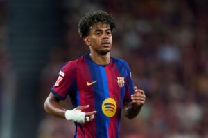 Barcelona star Lamine Yamal gives his take on Julian Alvarez saga as Argentine striker decides to stay at Atletico Madrid Barcelona star Lamine Yamal gives his take on Julian Alvarez saga as Argentine striker decides to stay at Atletico Madrid