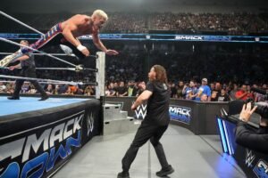 4 Reasons why Cody Rhodes is facing Sami Zayn for the Undisputed WWE Title on RAW 4 Reasons why Cody Rhodes is facing Sami Zayn for the Undisputed WWE Title on RAW