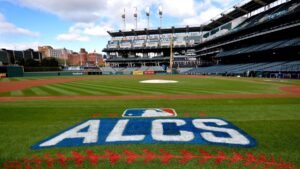 MLB Keeps Making Playoff Scheduling Decisions That Make No Sense MLB Keeps Making Playoff Scheduling Decisions That Make No Sense