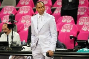 Stephen A. Smith argues whether blaming Jayden Daniels for putting Dan Quinn in hot seat is correct
